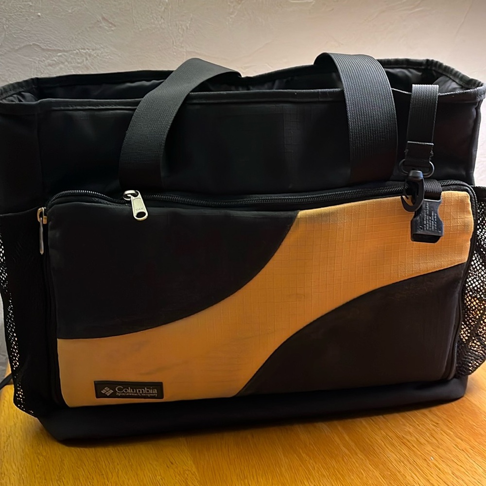 Columbia briefcase and laptop carrier tote — flight bound sun light model